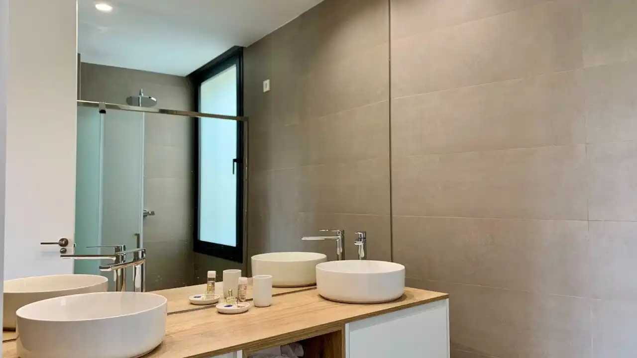Baño de Piso en venta en Monforte del Cid con Aire acondicionado, Calefacción y Terraza