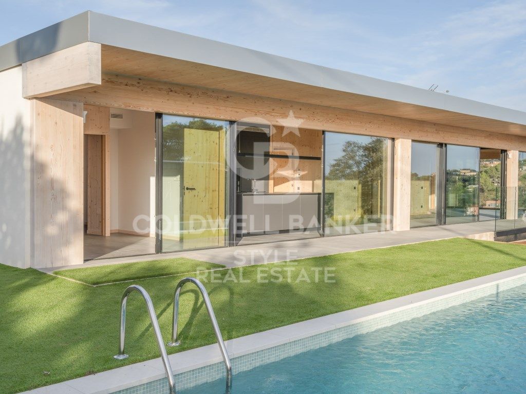 Exterior view of House or chalet for sale in Matadepera