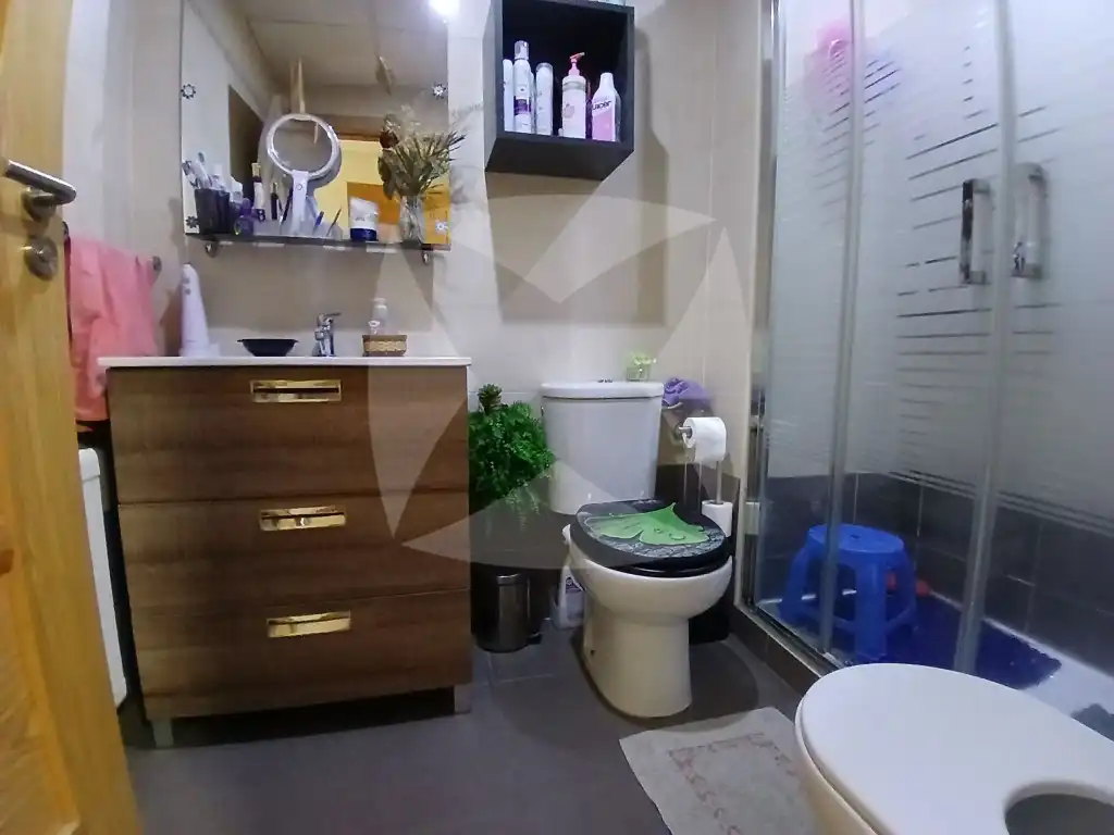 Bathroom of Flat for sale in Badajoz  with Terrace, Oven and Microwave