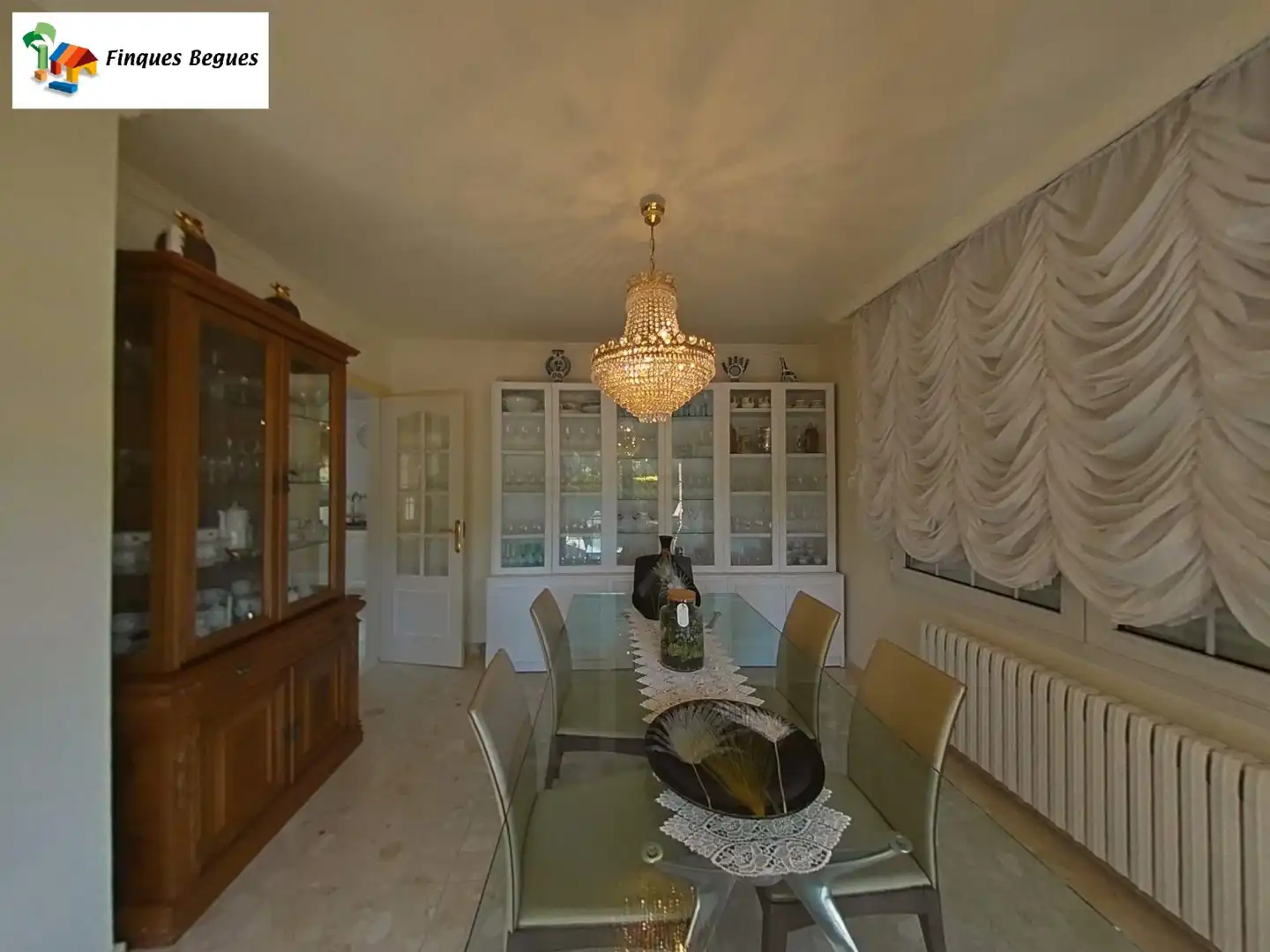 Comedor de Casa o chalet en venta en Begues con Calefacción, Jardín privado y Trastero