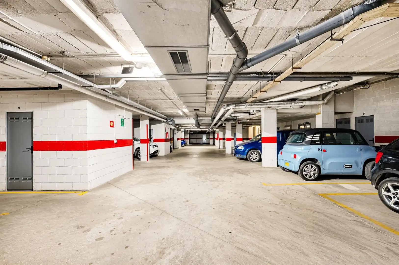 Parking de Piso en venta en Chiclana de la Frontera con Terraza, Trastero y Balcón