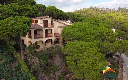 Vista exterior de Casa o xalet en venda en Lloret de Mar amb Terrassa