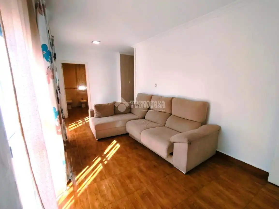Sala de estar de Piso en venta en Coria del Río