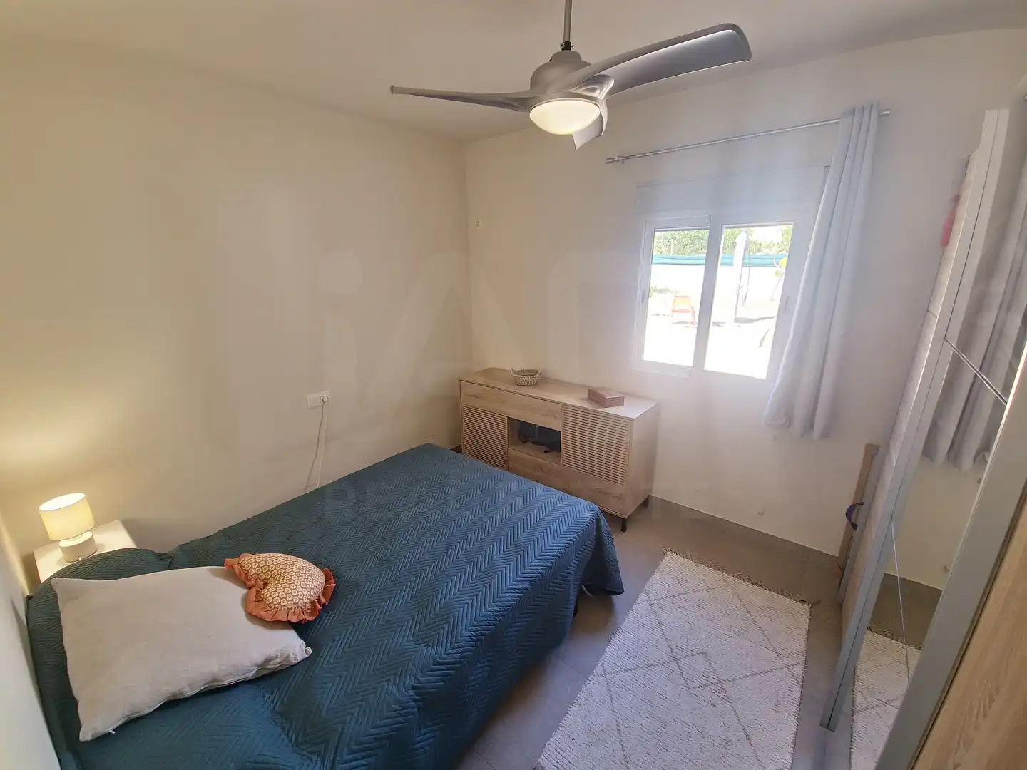 Habitación de Casa o chalet en venta en Busot, Alicante