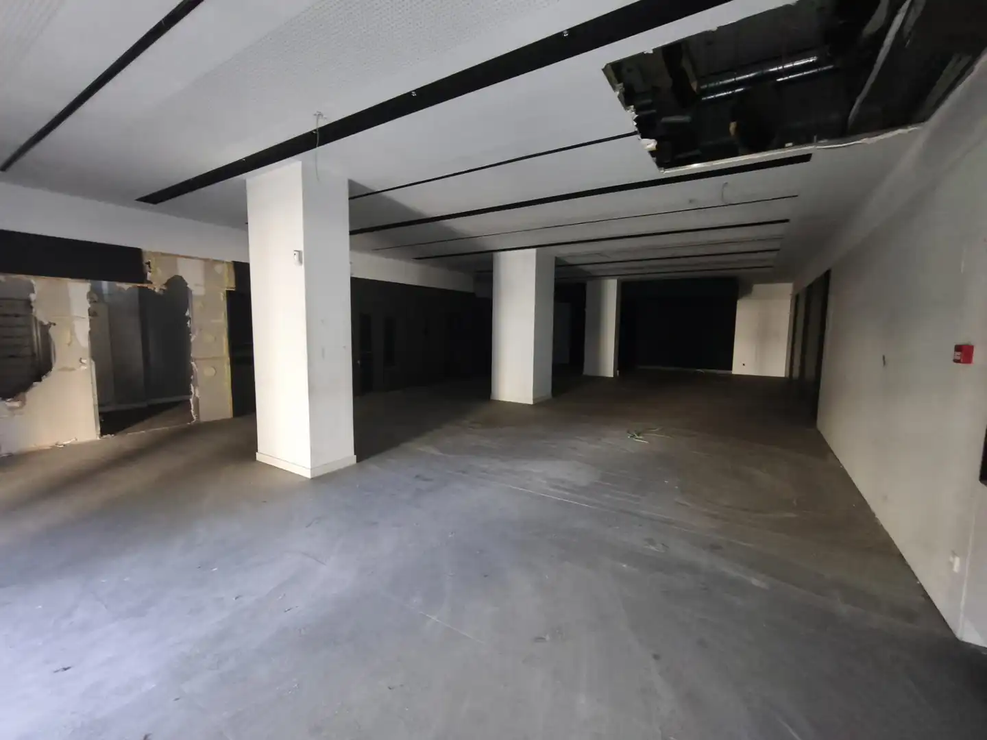 Local comercial en venda a Avenida de Don Marcelo Celayeta 80, imagen 8
