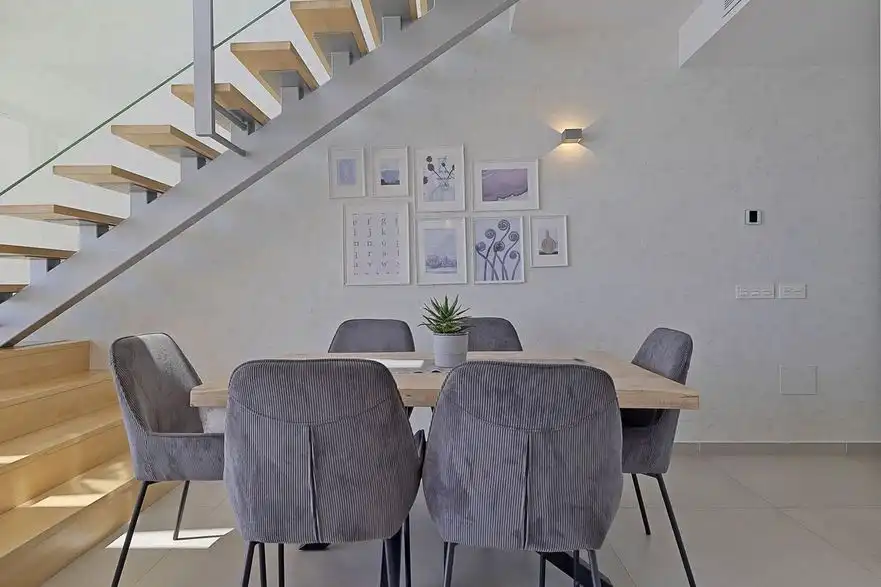 Comedor de Ático en venta en Benalmádena con Aire acondicionado, Terraza y Trastero