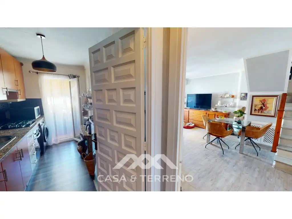Duplex avec terrasse à vendre à Avenida Andalucia (Caleta Velez), imagen 2