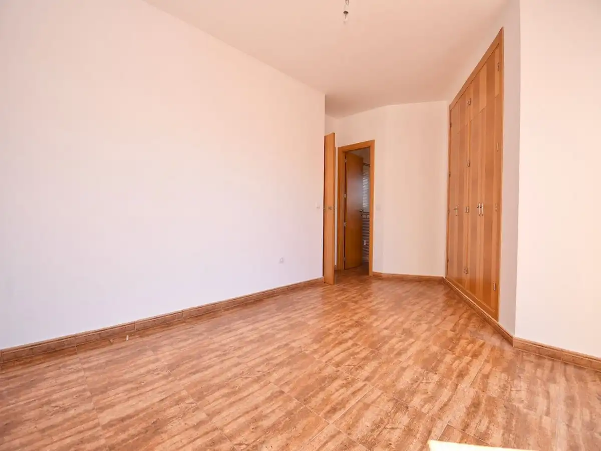 Reihenhaus mit Garten zum Verkauf in Puerto Deportivo, imagen 7