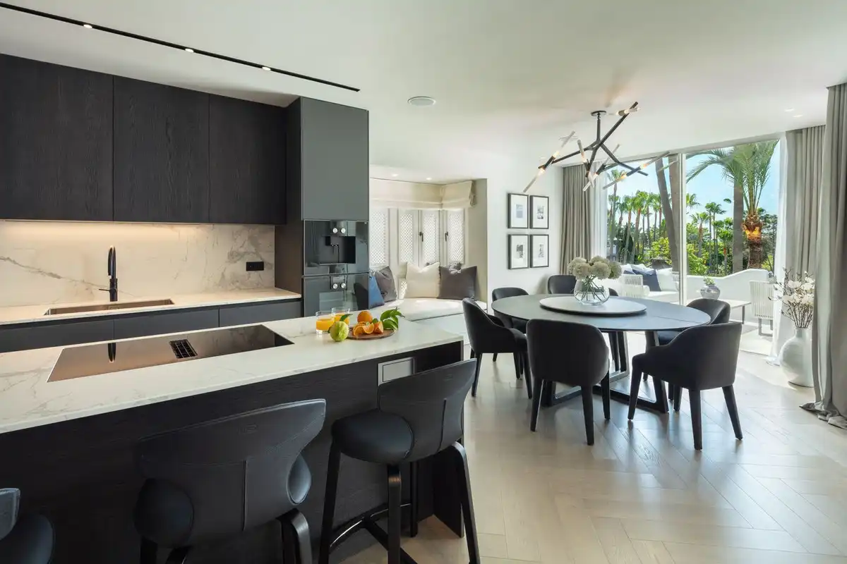 Kitchen of Duplexes for sale in Marbella  with Air Conditioner, Terrace and Community pool