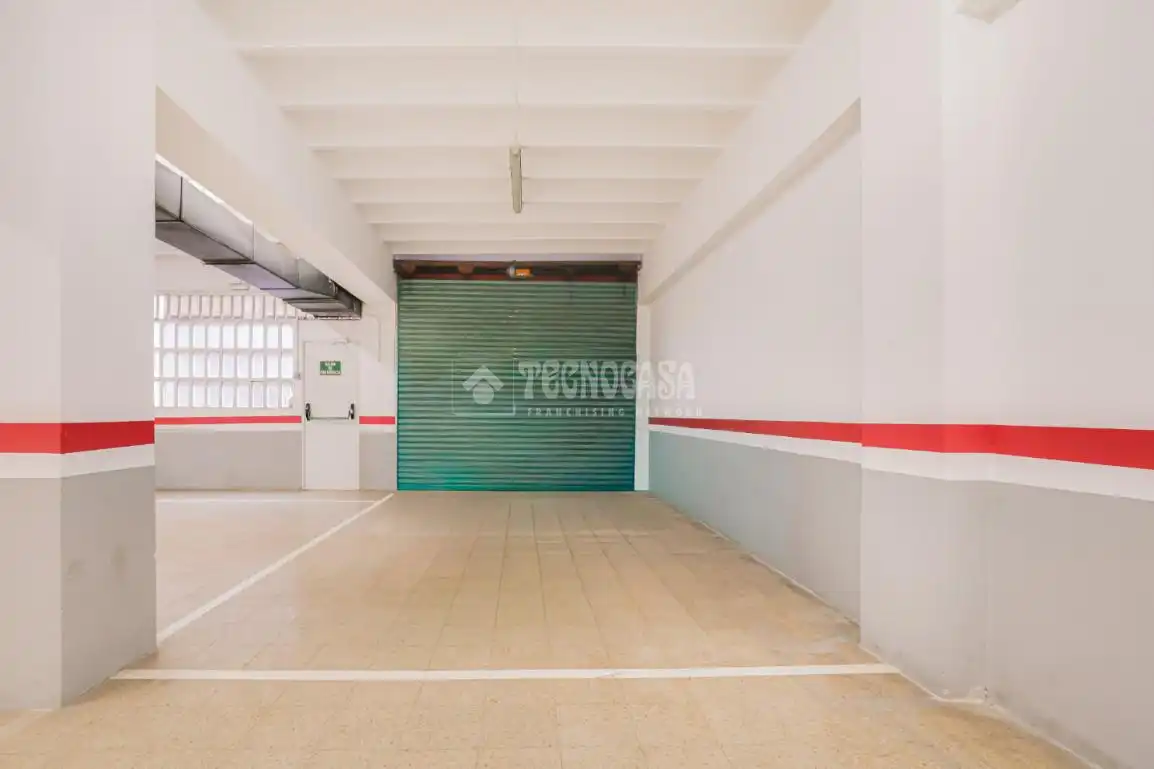 Parking de Piso en venta en Barcelona con Aire acondicionado, Parquet y Balcón