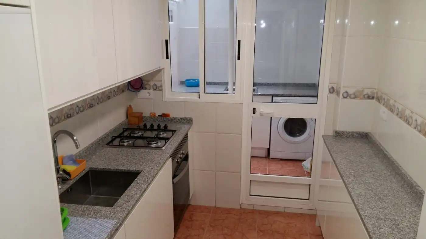 Cuina de Pis de lloguer en Valencia amb Terrassa, Moblat i Balcó