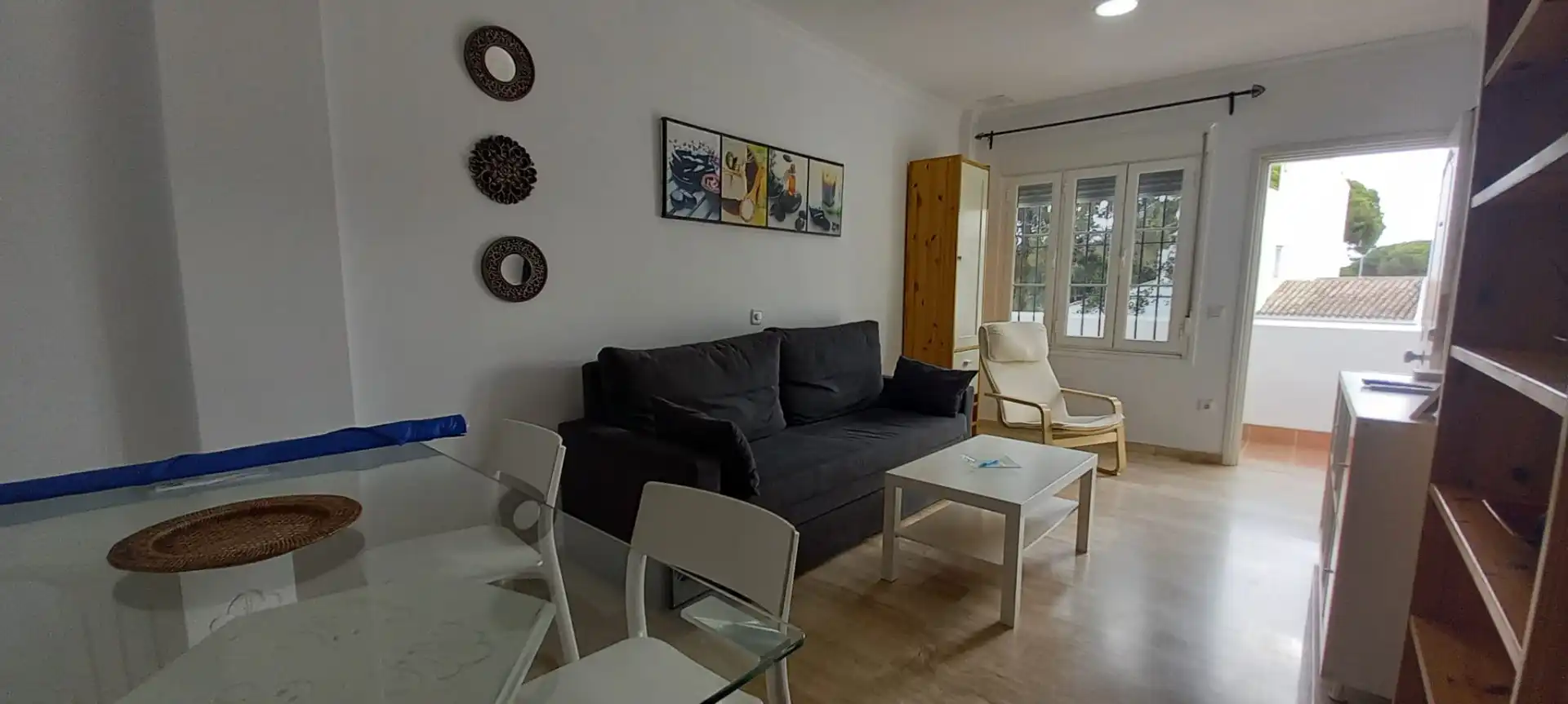 Living room of Apartments for rent in Chiclana de la Frontera  with Air Conditioner, Furnished and Oven