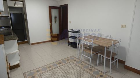 Foto 2 de Piso en venta en Barrena, Eibar, Gipuzkoa