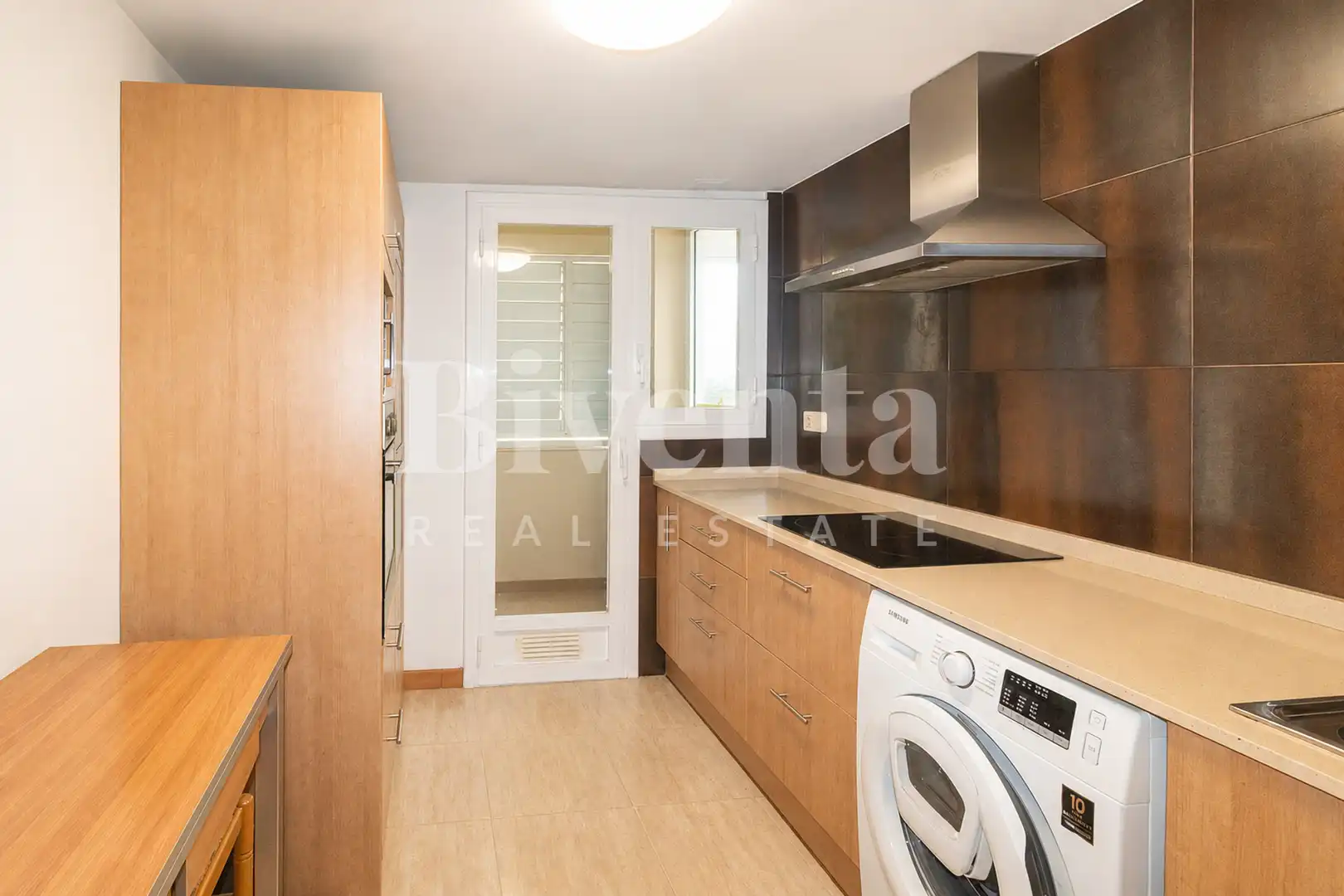 Kitchen of Flat for sale in Igualada  with Heating, Parquet flooring and Balcony