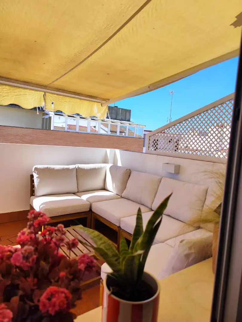 Terraza de Ático de alquiler en Huelva con Terraza y Amueblado