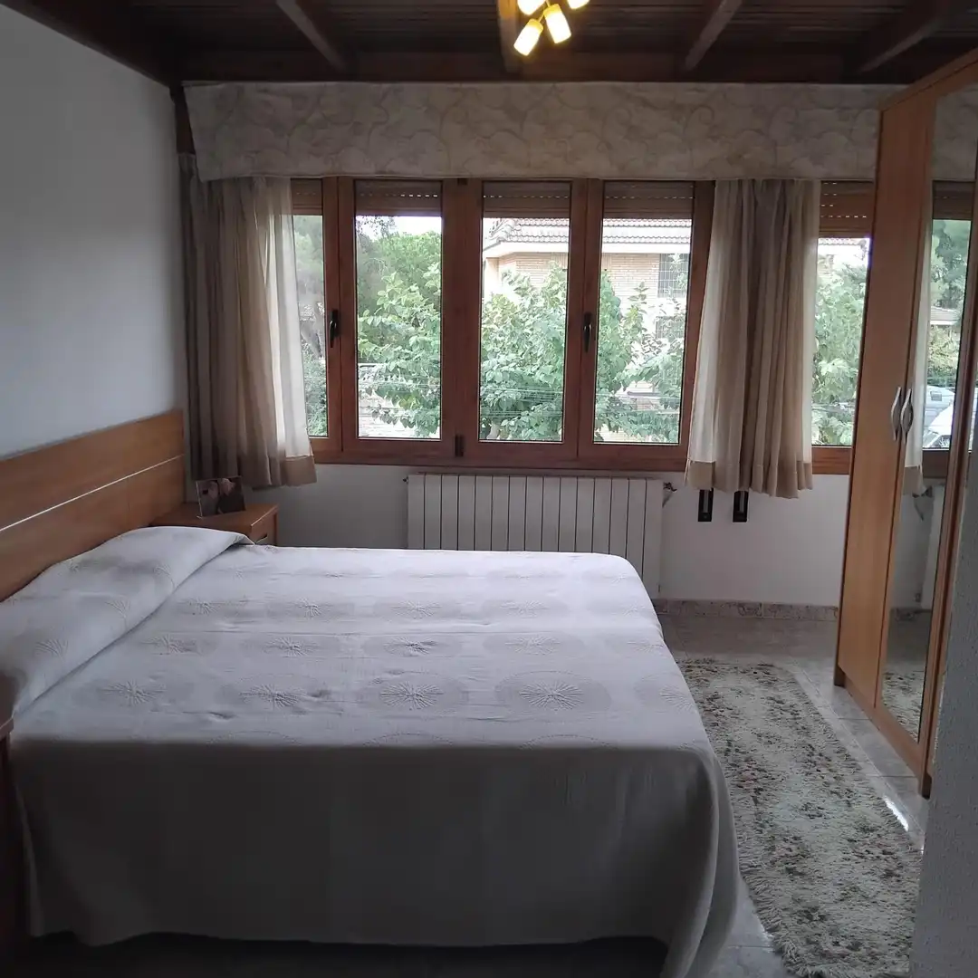 Dormitori de Casa o xalet en venda en Salou amb Jardí privat, Terrassa i Traster