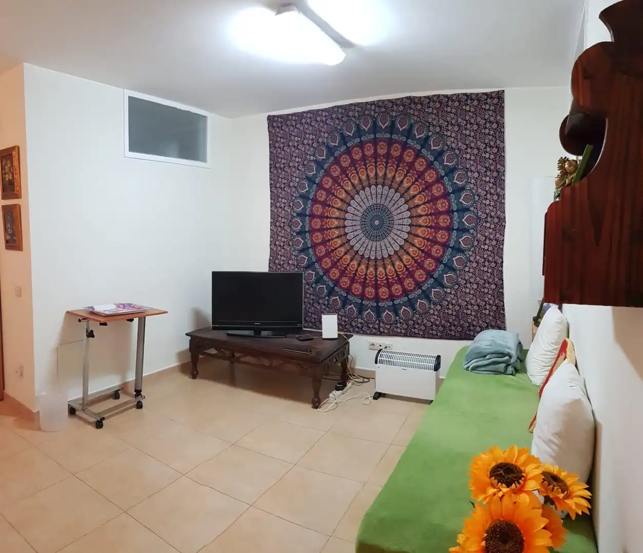 Wohnzimmer von Einfamilien-Reihenhaus zum Verkauf in Cardedeu mit Privatgarten und Terrasse