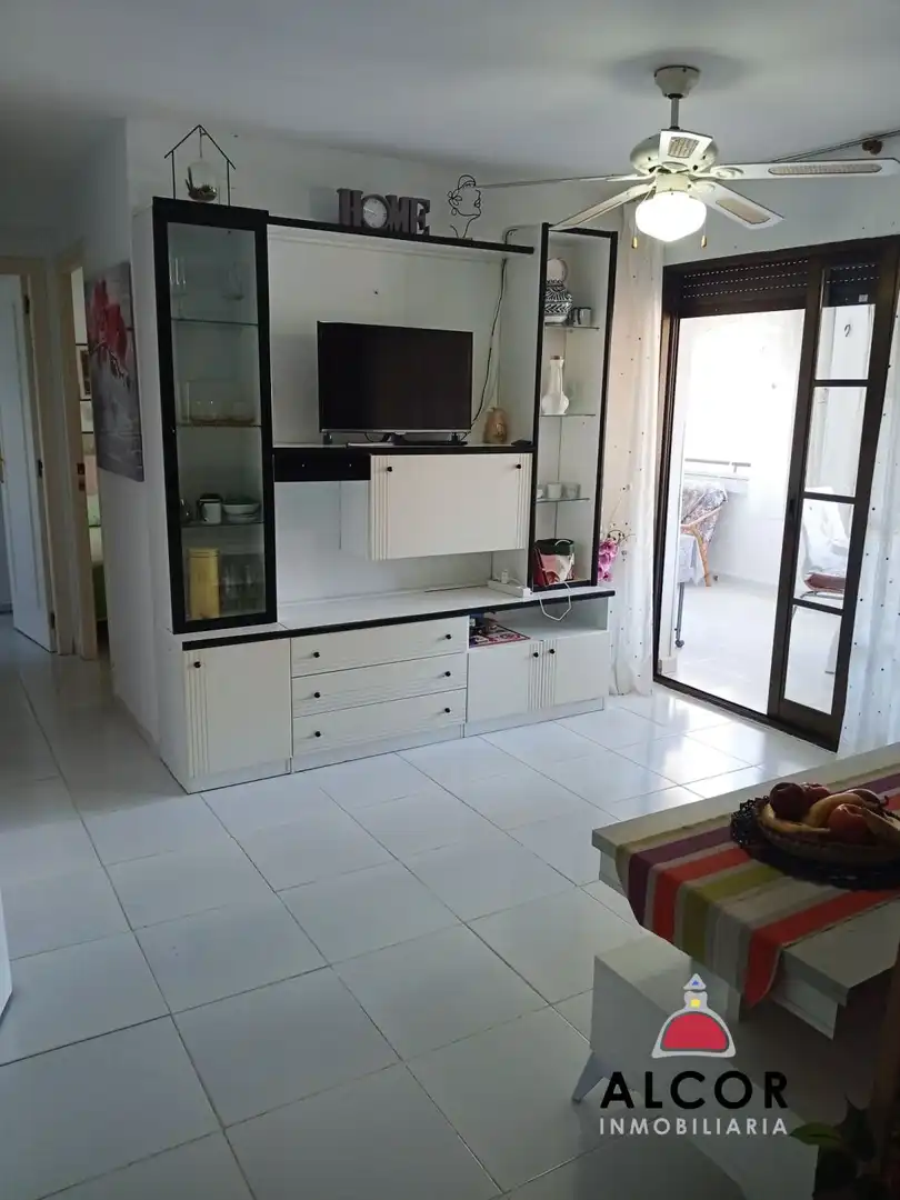 Flat with terrace for sale in Playa de la Concha, imagen 3