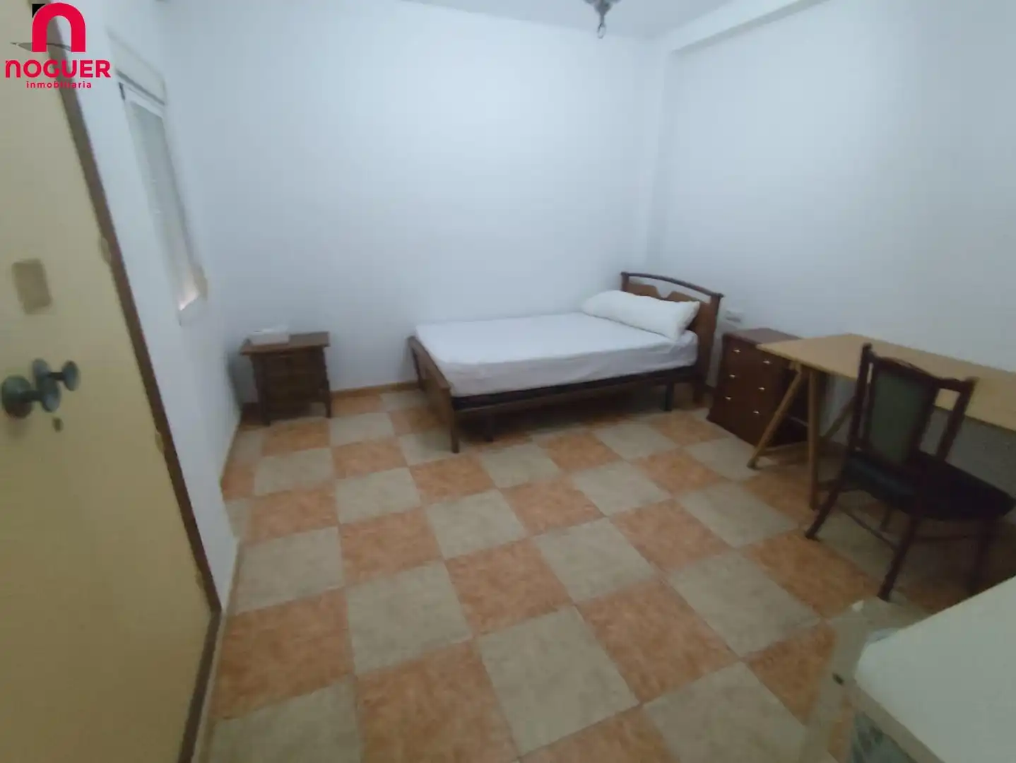 Schlafzimmer von Wohnung zur Miete in Córdoba mit Heizung, Terrasse und Abstellraum