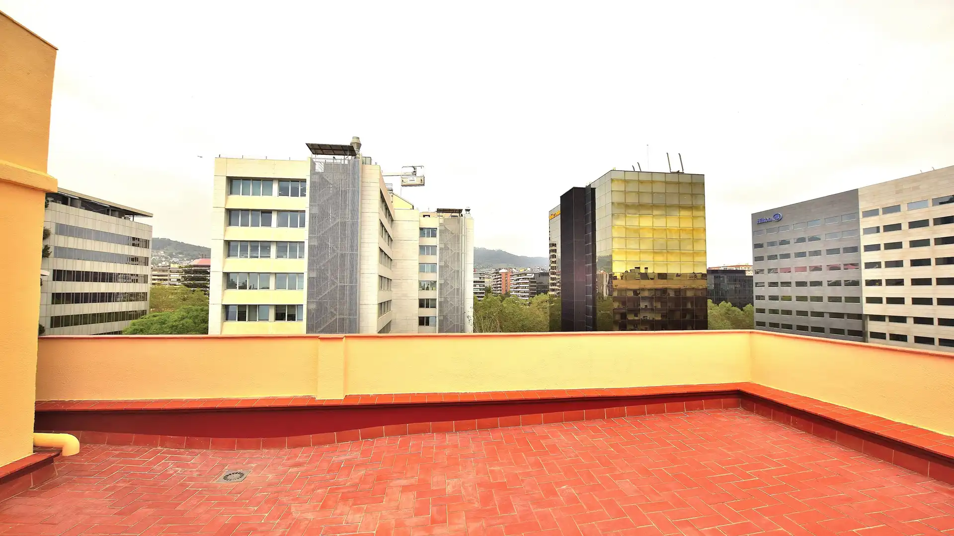 Terrassa de Àtic en venda en Barcelona amb Aire condicionat, Calefacció i Parquet