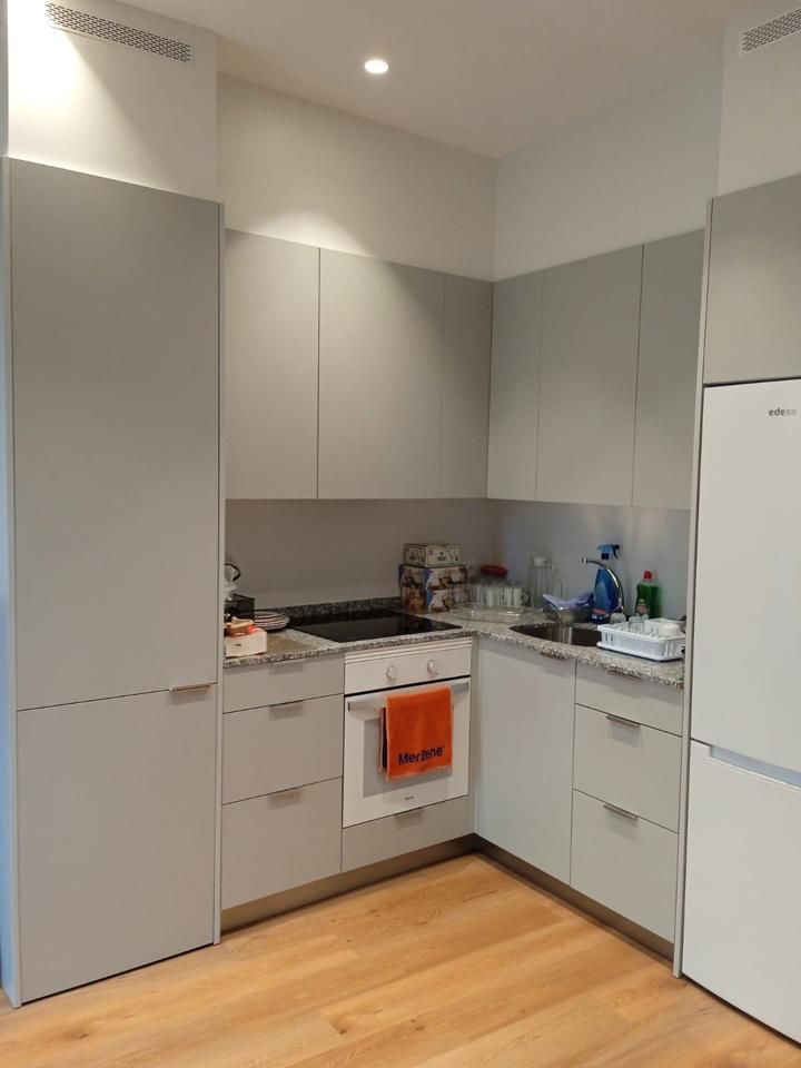 Cocina de Piso de alquiler en Santiago de Compostela  con Calefacción y Amueblado