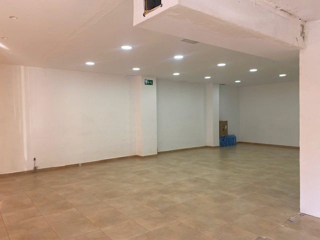Premises to rent in Nucli Urbà
