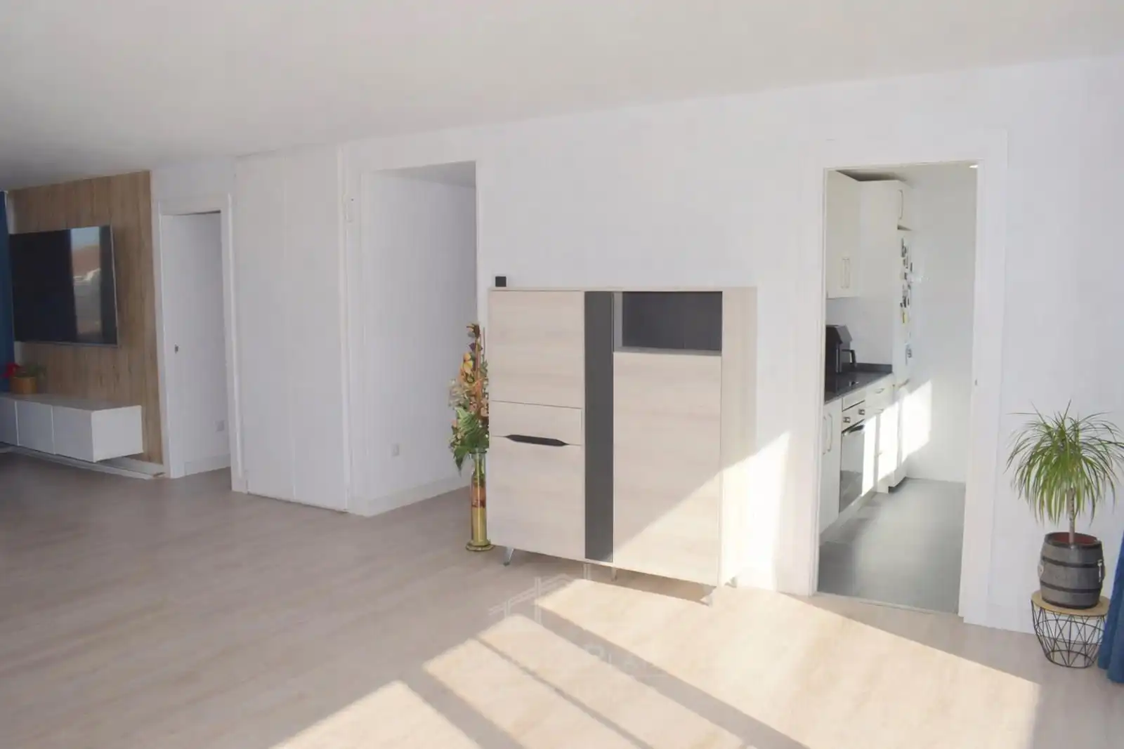 Sala de estar de Ático en venta en Santa Marta de Tormes con Calefacción, Terraza y Piscina