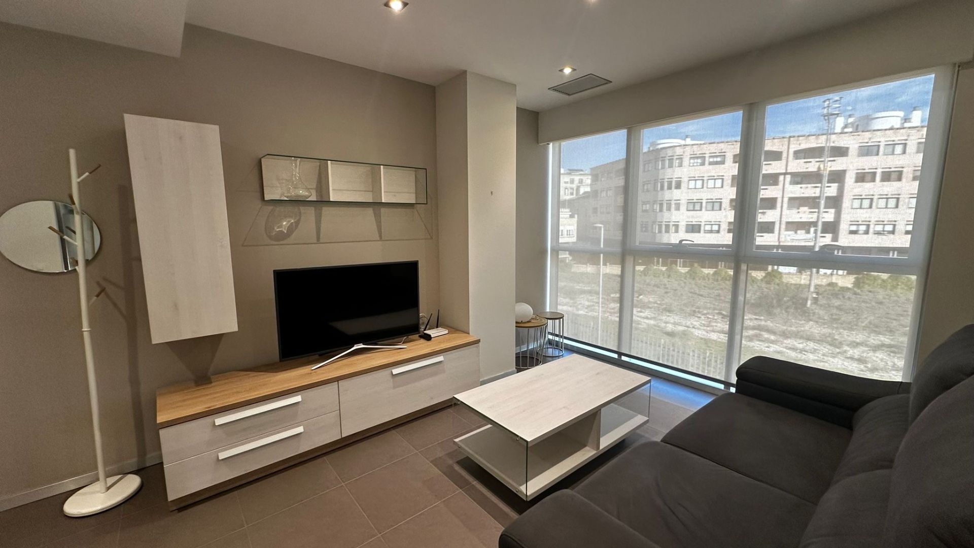 Living room of Flat to rent in Tortosa  with Air Conditioner and Heating