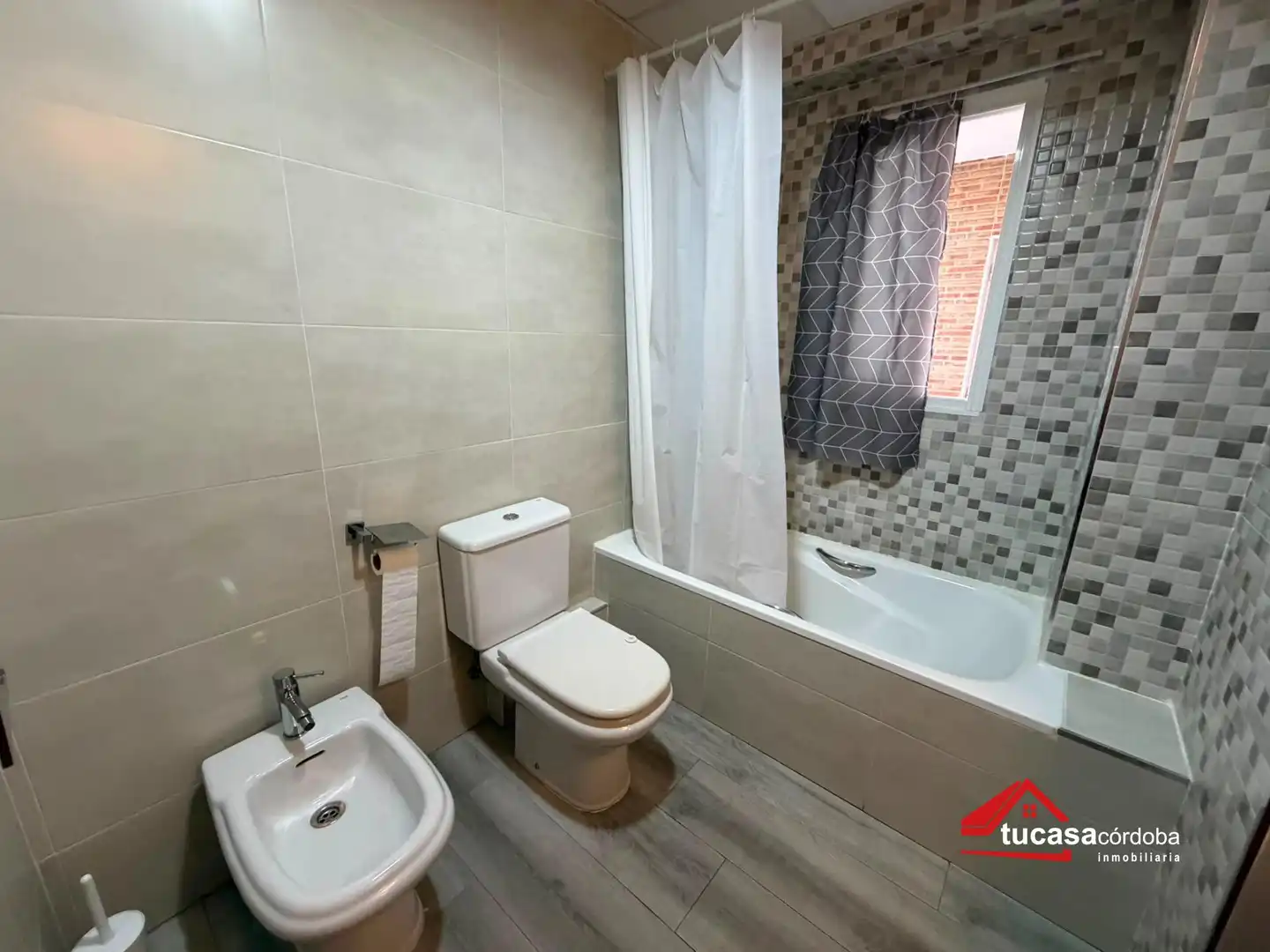Baño de Piso en venta en Córdoba con Aire acondicionado
