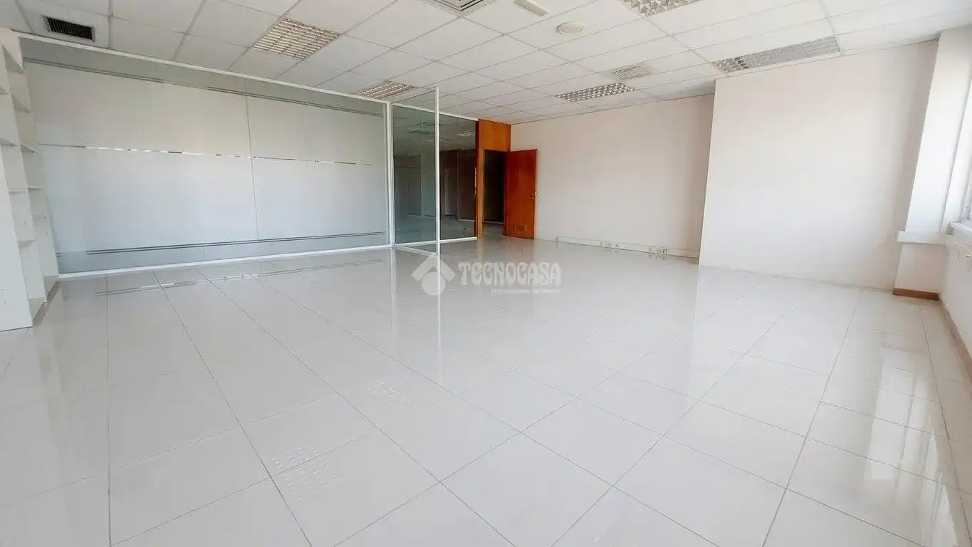 Office for rent in Zaragoza  with Air Conditioner