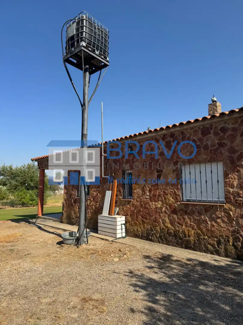Vista exterior de Casa o chalet en venta en Medellín con Aire acondicionado, Jardín privado y Trastero