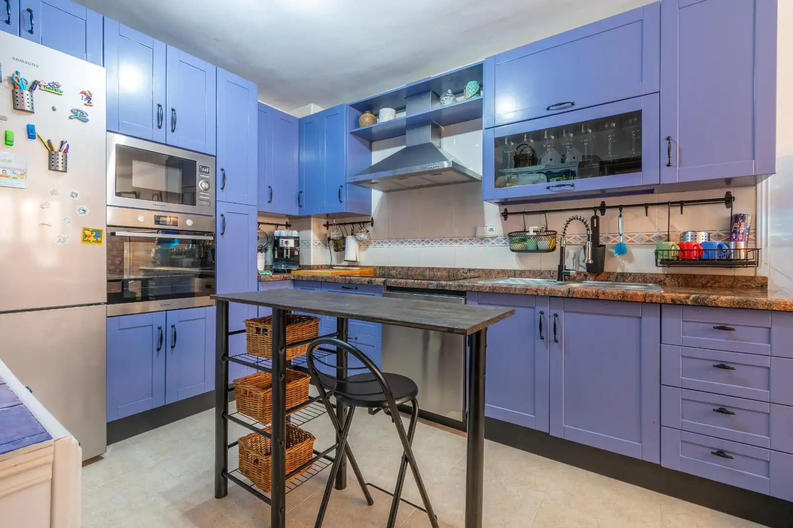 Cocina de Casa adosada en venta en Almería con Aire acondicionado, Calefacción y Terraza