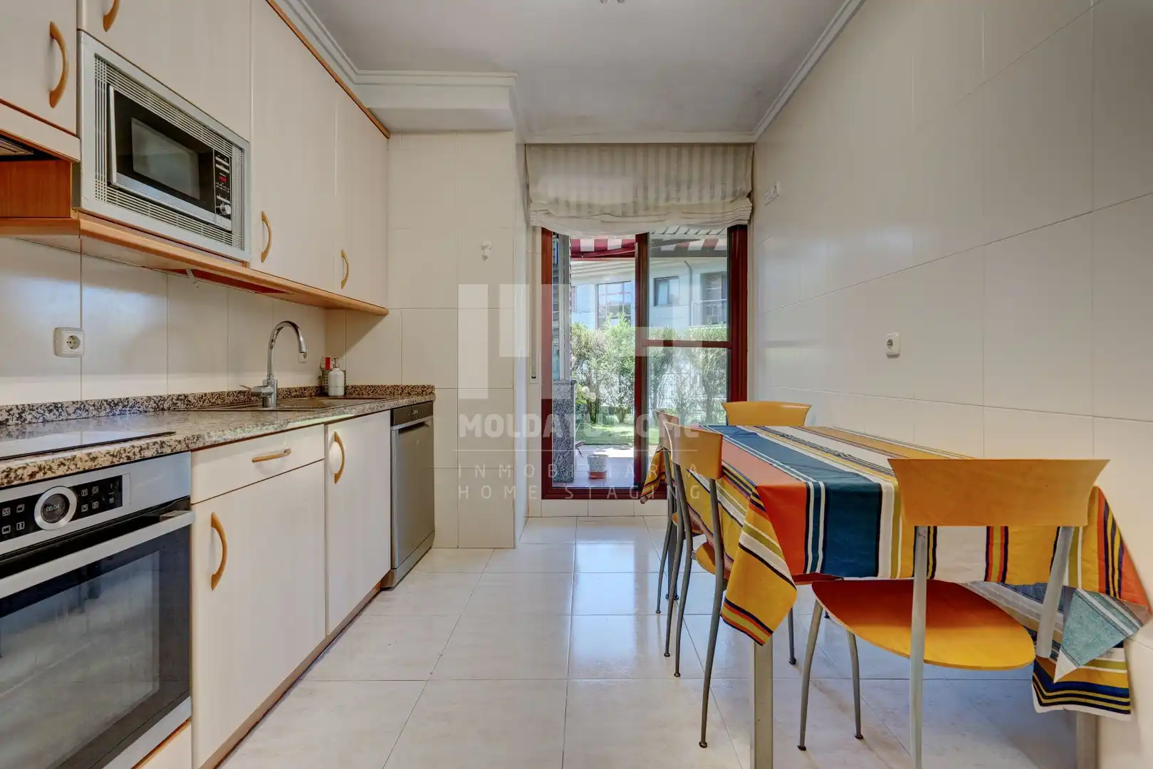 Küche von Wohnung zur Miete in Donostia - San Sebastián  mit Heizung, Privatgarten und Terrasse