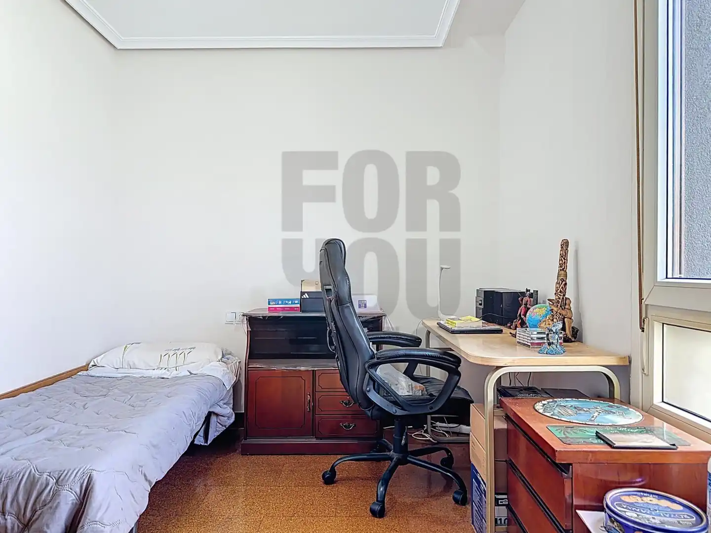 Habitación de Piso en venta en Donostia - San Sebastián  con Calefacción y Balcón