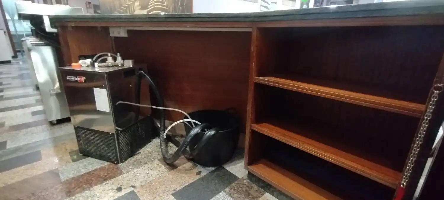 Local comercial en venta en Calle Torrente Ballester, imagen 7
