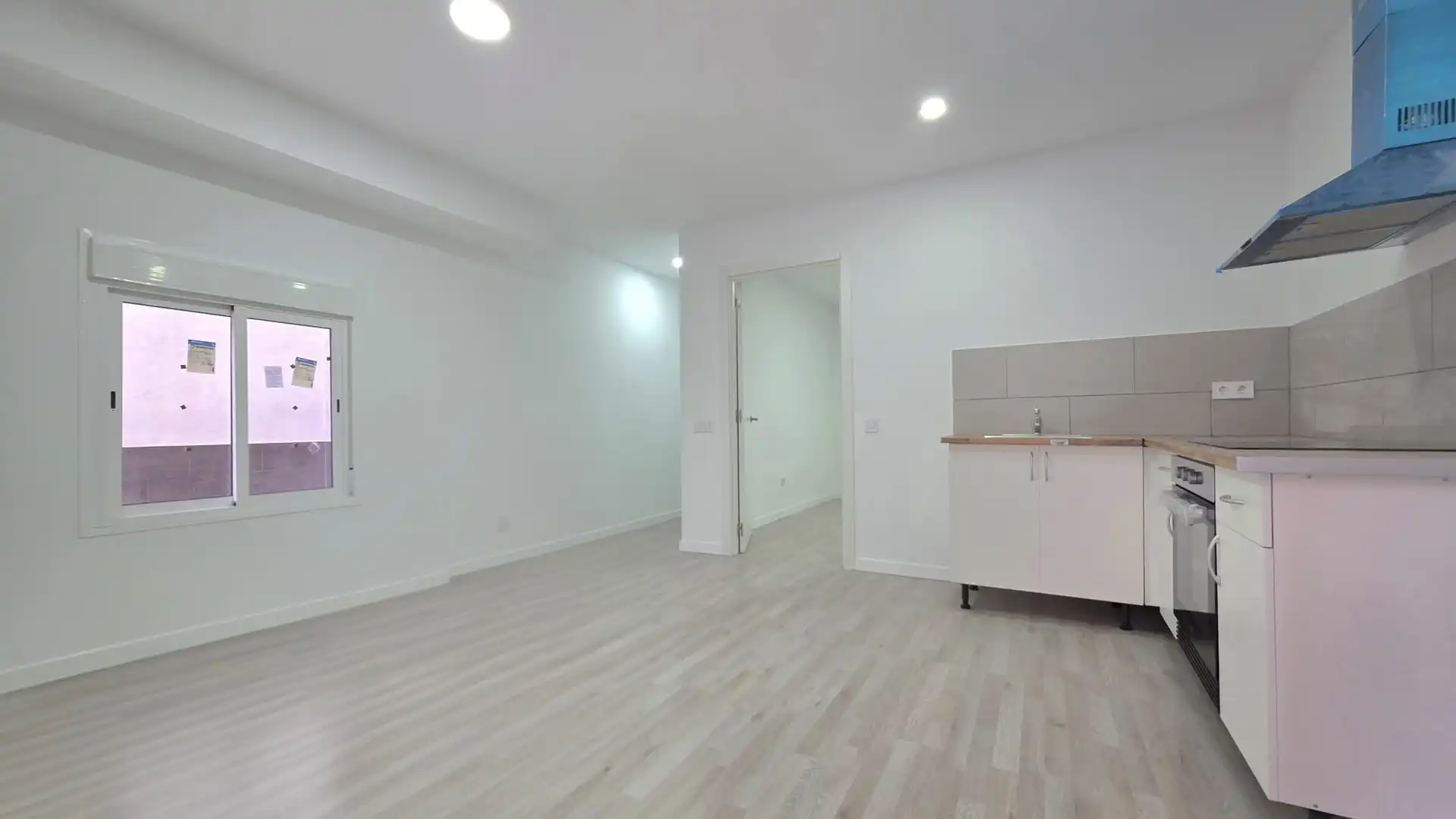 Planta baja en venta en Cornellà de Llobregat
