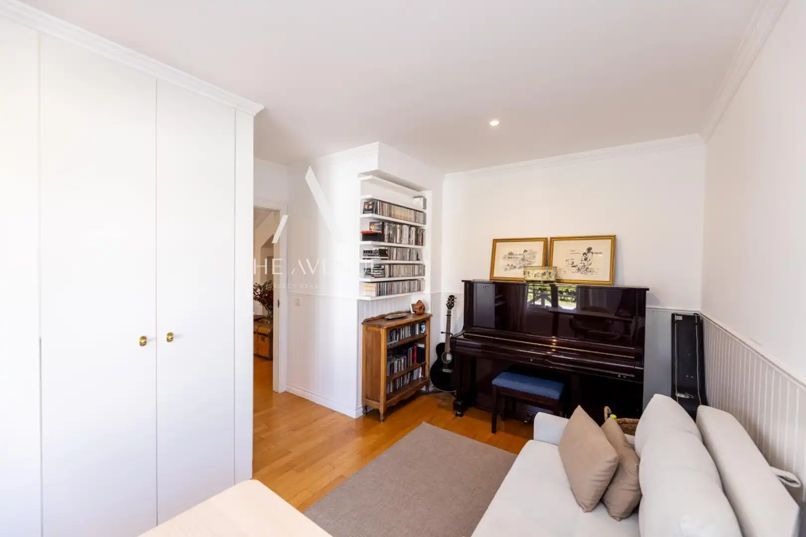 Sala de estar de Casa o chalet en venta en Boadilla del Monte con Calefacción, Jardín privado y Terraza