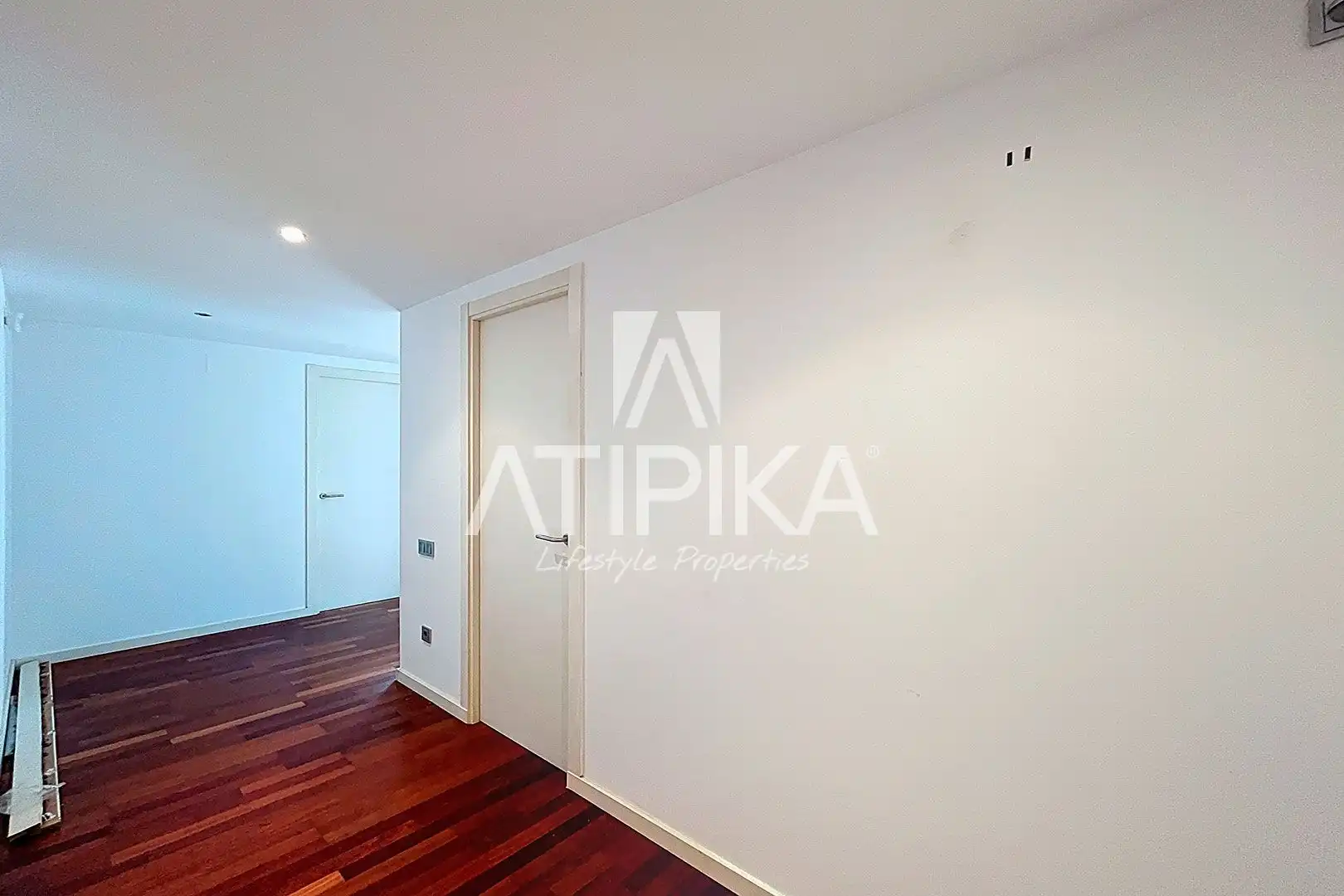 Piso en venta en Barcelona con Aire acondicionado, Parquet y Trastero