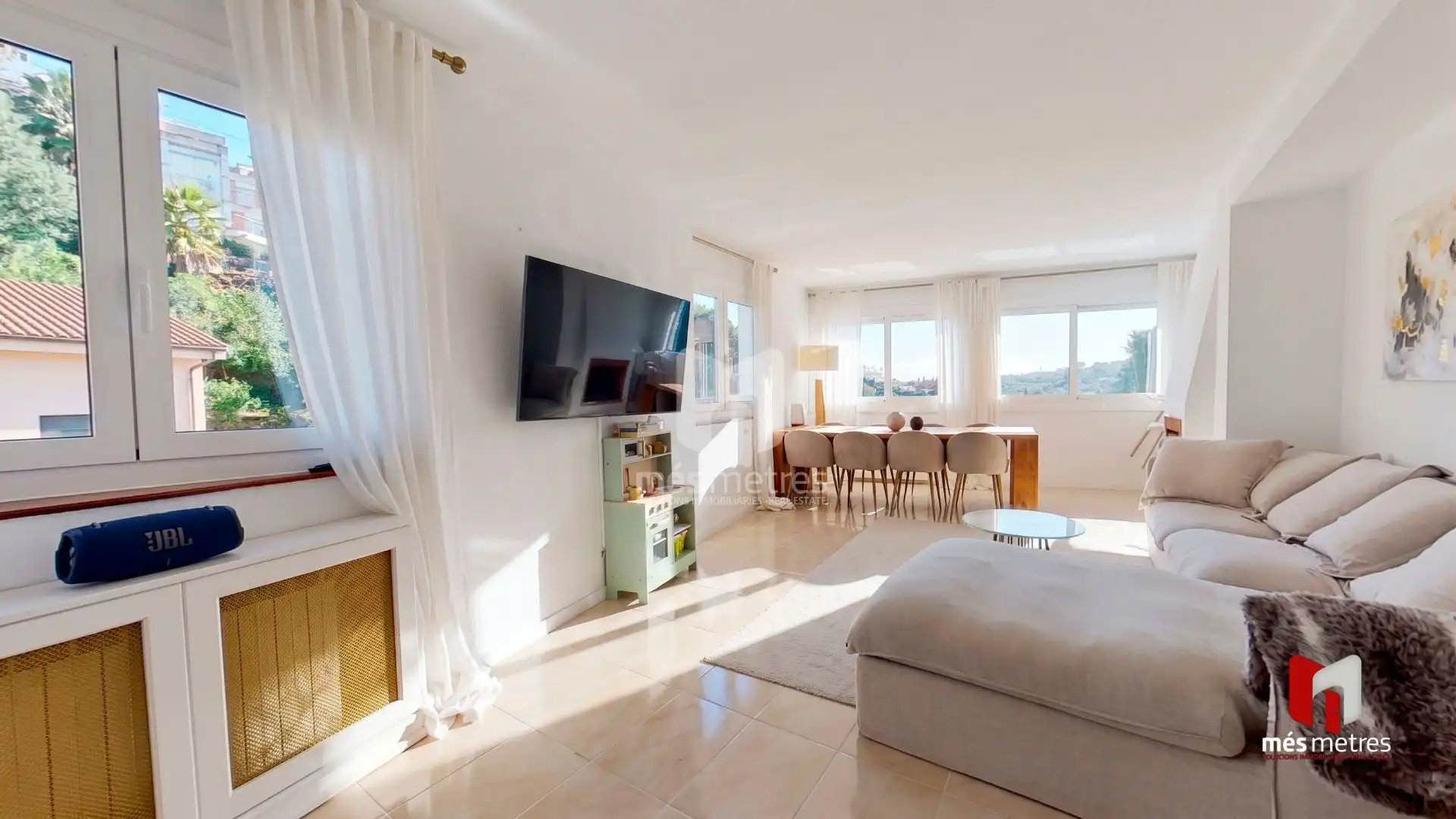 Sala de estar de Casa o chalet en venta en Alella con Calefacción, Jardín privado y Terraza