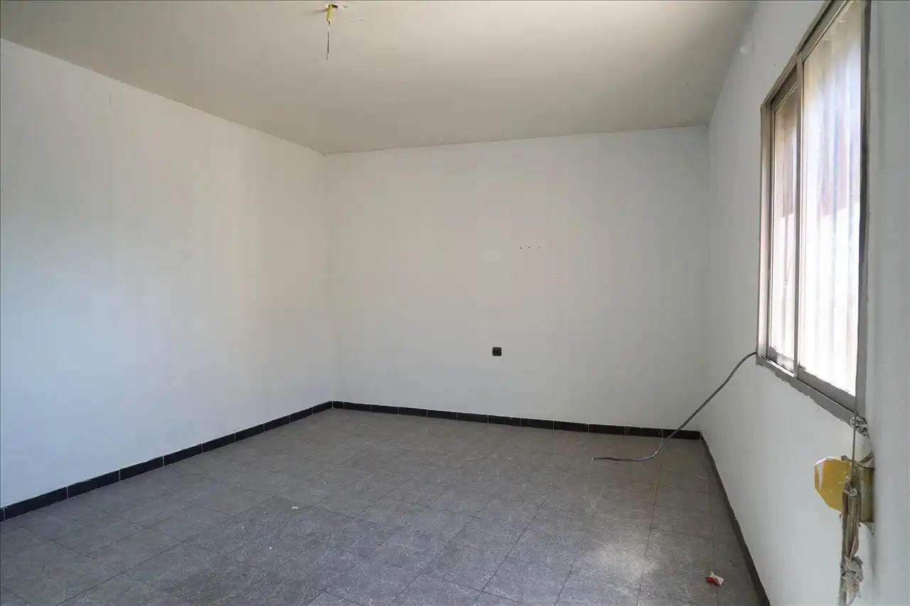Casa adosada en venta en Jaén con Terraza
