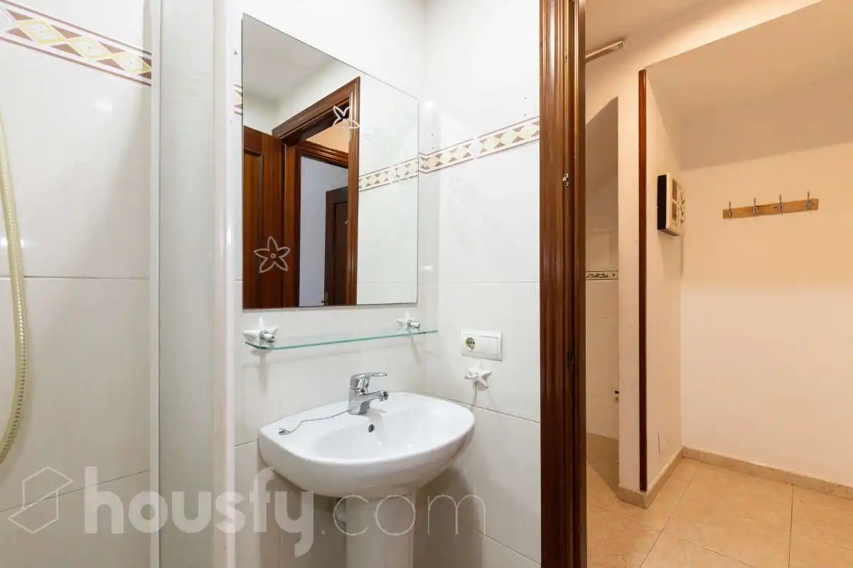 House with terrace for sale in CL De les Gardenies ., imagen 36
