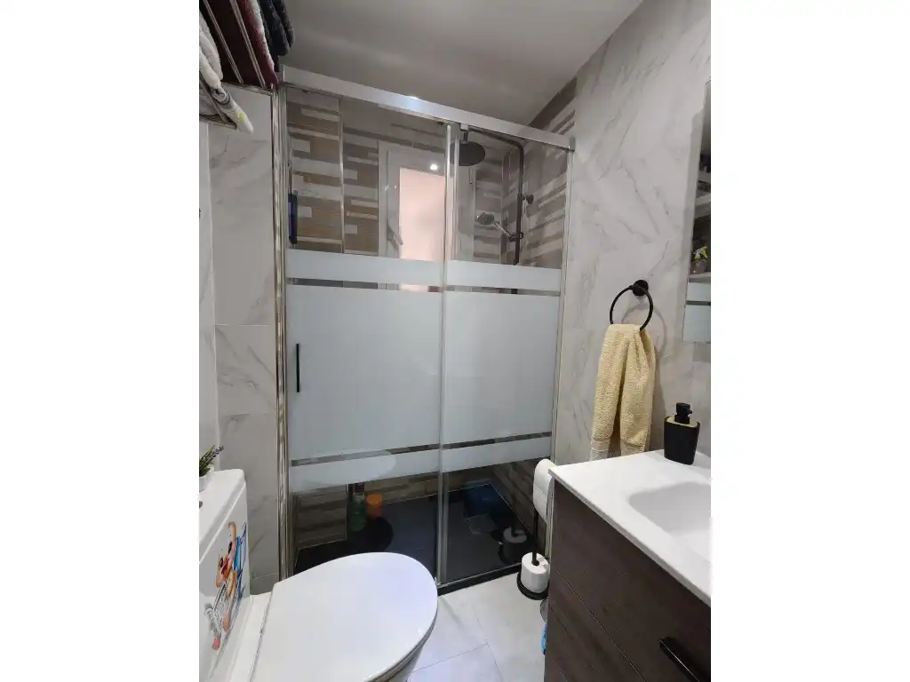 Bathroom of Flat for sale in Getafe