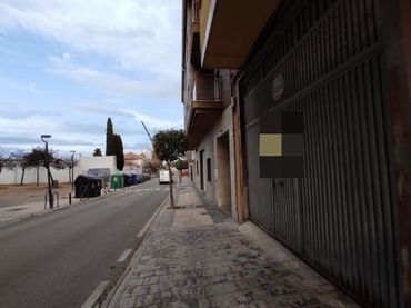 Locale commerciale in affitto a Camino de las Cruces 38