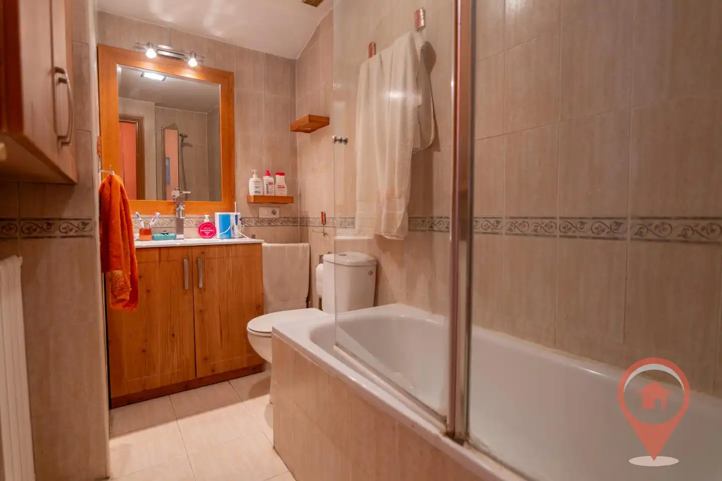 Baño de Piso en venta en Cuenca con Calefacción, Terraza y Trastero