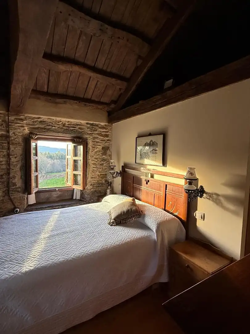 Habitación de Finca rústica en venta en Monfero con Calefacción, Jardín privado y Amueblado