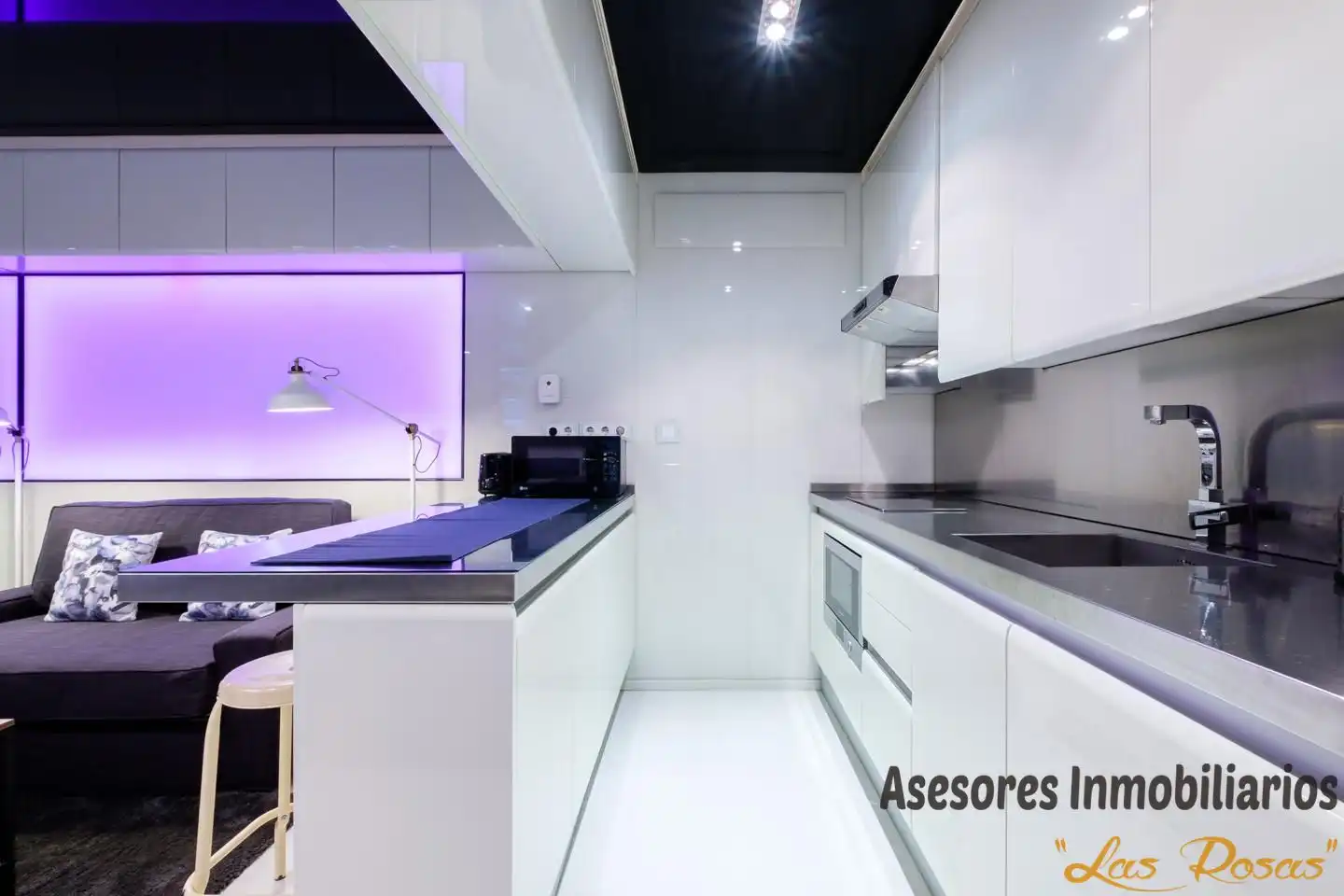 Cocina de Planta baja en venta en Madrid con Aire acondicionado y Calefacción