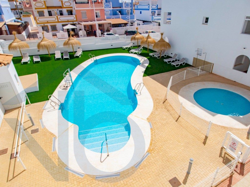 Piscina de Apartament en venda en Pulpí amb Aire condicionat, Moblat i Piscina comunitària