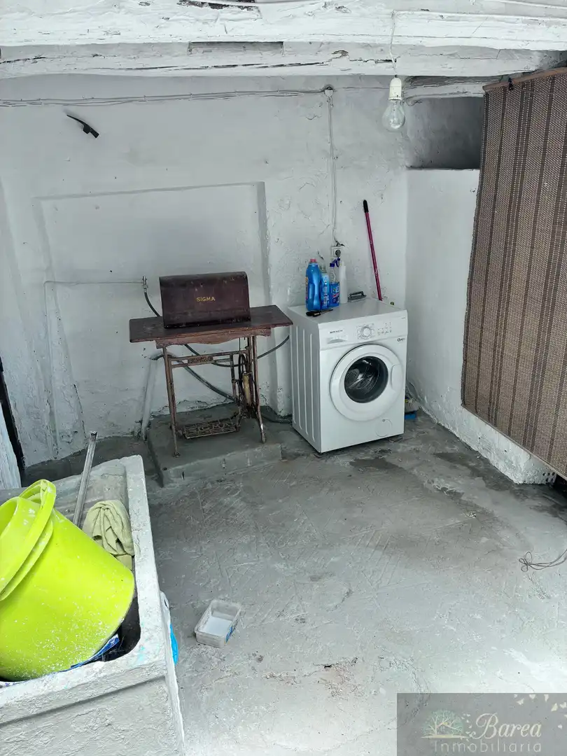 Casa o chalet en venta en Rute con Trastero y Amueblado