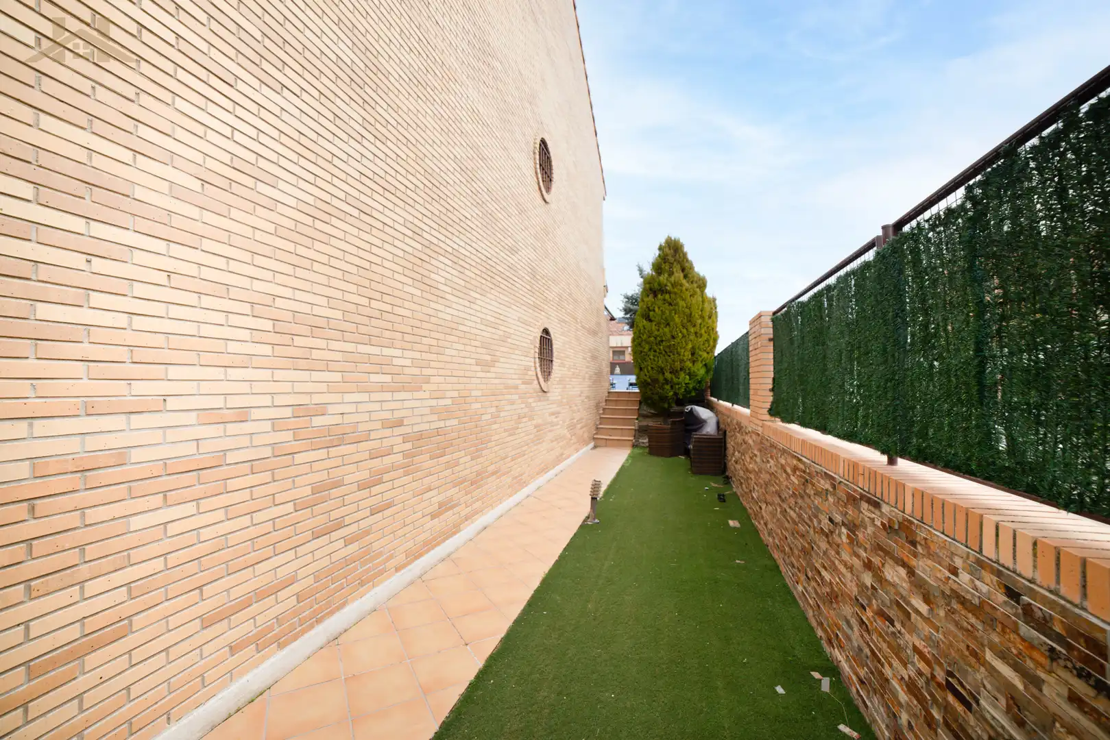 Jardín de Casa adosada en venta en Navalcarnero con Aire acondicionado, Calefacción y Jardín privado