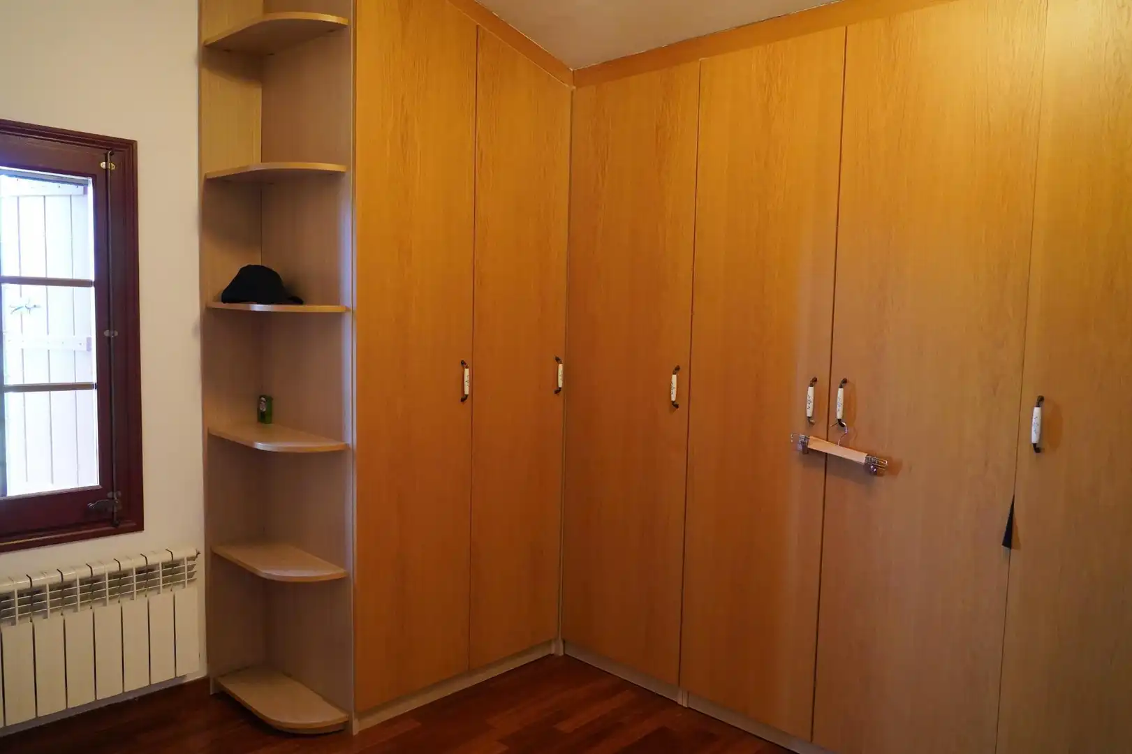 Schlafzimmer von Country house zum Verkauf in Granollers mit Klimaanlage, Privatgarten und Terrasse